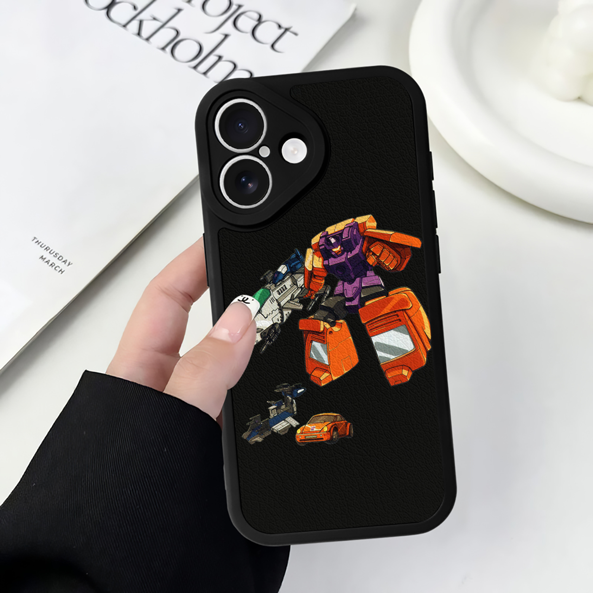 （画像用）  【iPhone 16シリーズ対応】シリコンスマホケース（レザー調） 材質：シリコン